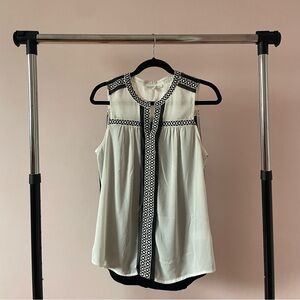 Sleeveless Patterned Top